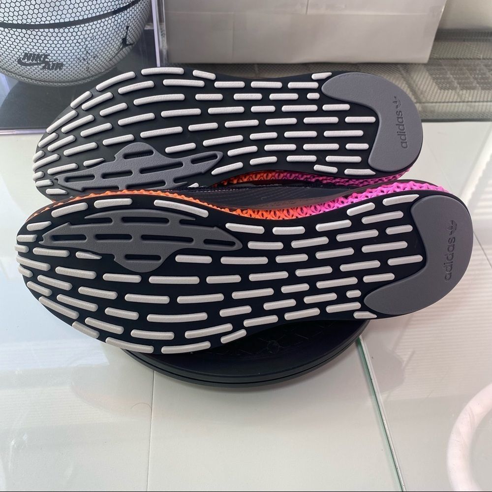 🆕 Adidas 4D Fusio 'Black Orange Pink'  - Mens Sizes - Picture 10 of 15